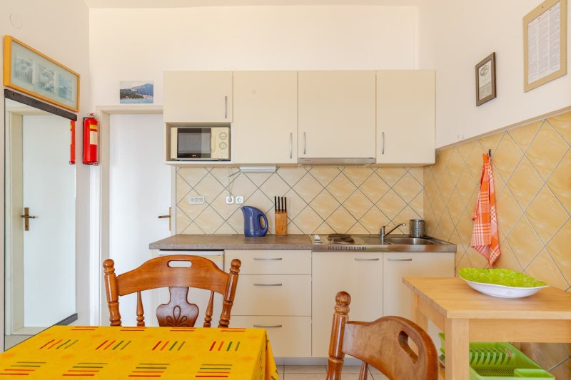 Apartment 5 · 13
