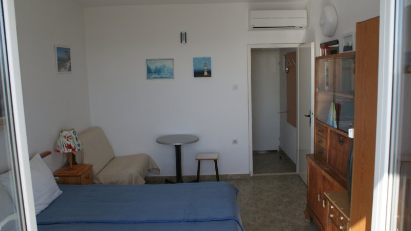 Apartment 4